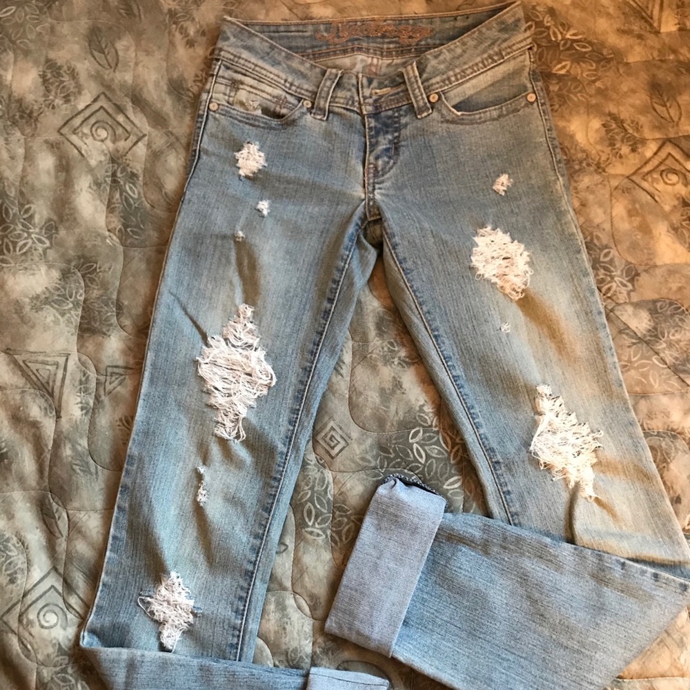 Distressed Sydney bongo jeans